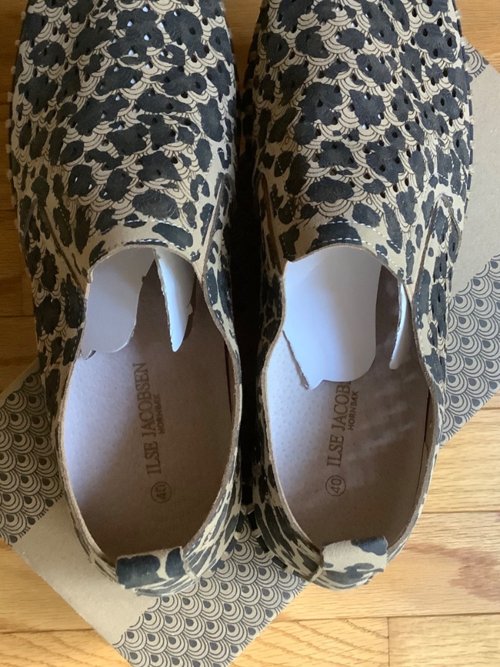Ilse Jacobsen Tulip 3973 Leo Slip-On Sneaker Latte Black SZ EU 40 - Picture 7 of 13